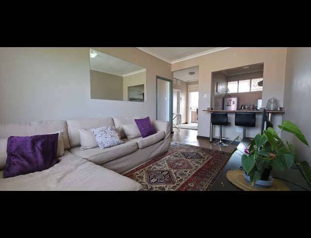 1 BEDROOM APARTMENT TO LET IN BULWER